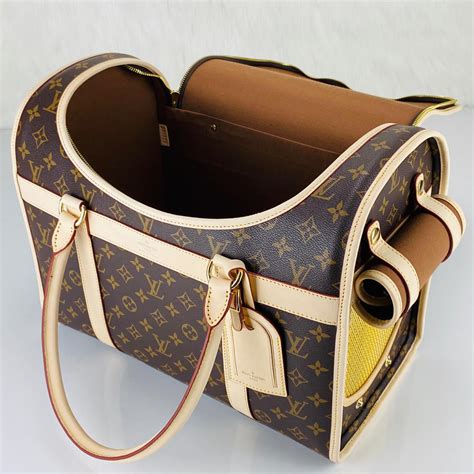 louis vuitton dog carrier 40 replica